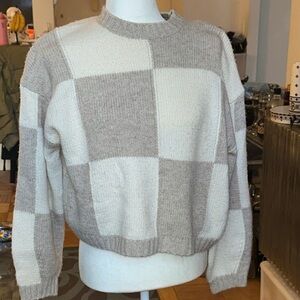 Splendid crop beige and cream soft sweater